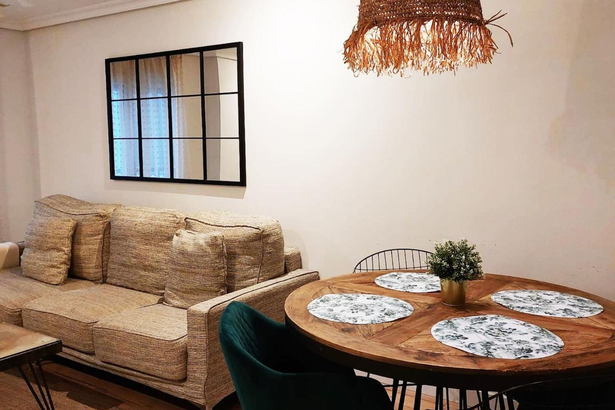 Apartment Hidden Gem Cristalera Benjumeda In Centro Cadiz